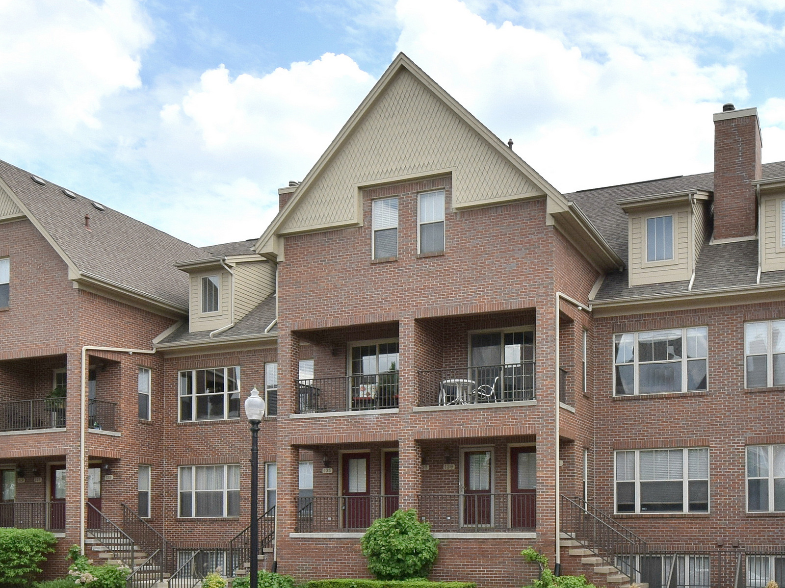 137 Allenhurst BAKE Real Estate